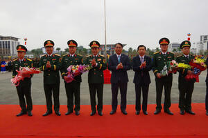 Thanh niên Cao Bằng hăng hái lên đường bảo vệ Tổ quốc