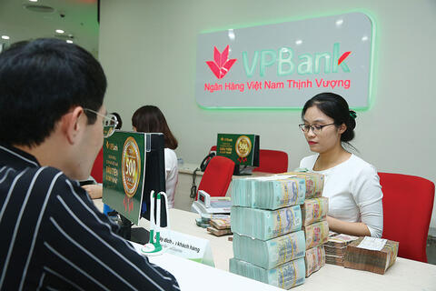 Kênh tiền gửi ngân hàng liệu có mất sức hút?