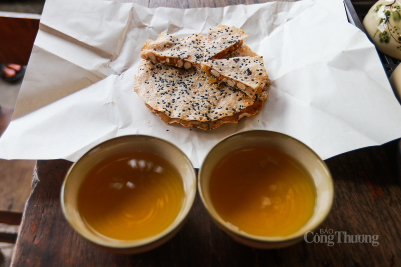 Kẹo cu đơ không chỉ là thức quà nhâm nhi mà còn là món quà quê ý nghĩa nhiều người lựa chọn để biếu tặng đối tác, bạn bè và người thân.