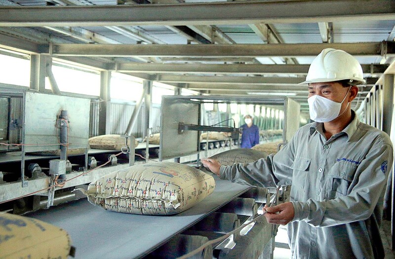 Hiệp hội Xi măng Việt Nam kiến nghị hoàn thiện cơ chế phân bổ hạn ngạch khí nhà kính theo hướng linh hoạt hơn. Ảnh: Dũng Minh