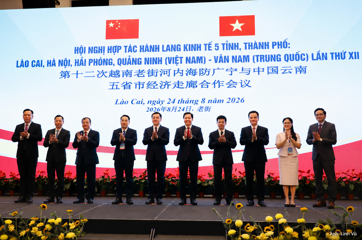 Đại biểu các tỉnh, thành phố chụp ảnh lưu niệm tại Hội nghị. Ảnh: Linh Vũ/CTTĐTLC