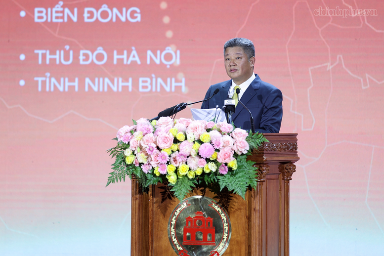 Thủ tướng: Hưng Yên cần quyết tâm cao nhất để sớm trở thành thành phố trực thuộc Trung ương trước năm 2030 - 8