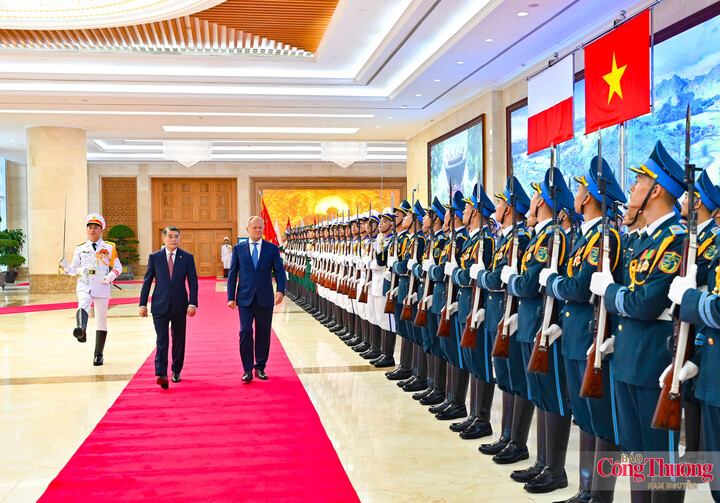 Chùm ảnh: Thủ tướng Lê Minh Hưng chủ trì lễ đón chính thức Thủ tướng Ba Lan - 5