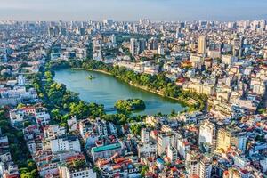 Bộ Chính trị yêu cầu hoàn tất sắp xếp cấp xã trước 15/7, cấp tỉnh trước 15/8/2025