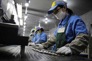 Doanh nghiệp cần vượt khủng hoảng nhân sự từ gốc rễ niềm tin