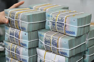 Tín dụng có thể vượt xa mục tiêu và nỗi lo sức ép lạm phát