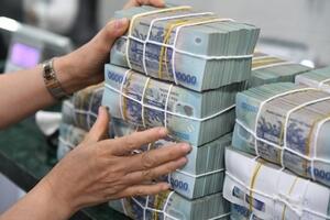 Lợi nhuận tăng mạnh, ngân hàng lên kế hoạch tăng vốn