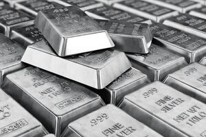 Giá bạc hôm nay 21/11/2025: Bạc suy giảm