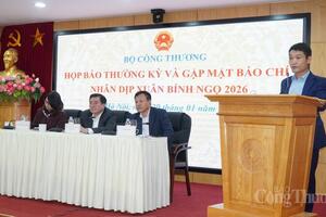 Bộ Công Thương thông tin về lộ trình triển khai xăng E10