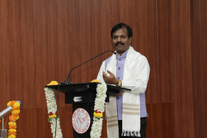 Ấn Độ kỳ vọng thúc đẩy hợp tác chuỗi giá trị tơ lụa tại Hội chợ Mùa Xuân