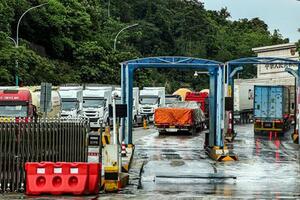 Xuất nhập khẩu qua các cửa khẩu Lạng Sơn ngày 4/3/2026: Xuất khẩu tăng 46 xe