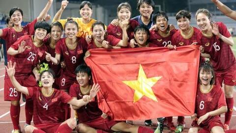 Công ty Cổ phần Quốc tế Bảo Hưng thưởng đội tuyển bóng đá nữ Việt Nam 300 triệu đồng