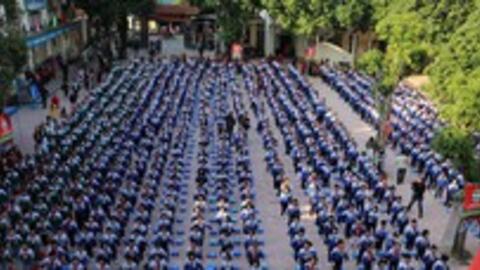 Hàng trăm học sinh Nghệ An tham dự chương trình tìm hiểu và tuyên truyền bảo vệ môi trường