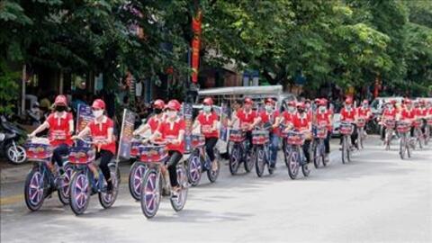 Đạp xe diễu hành hưởng ứng Tháng Phòng chống cháy nổ 2020