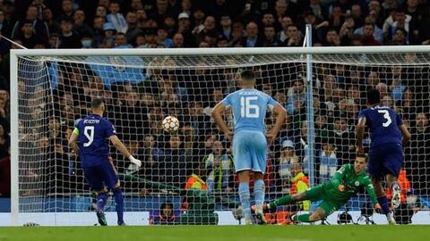 Phan Tuấn Tài không muốn thành cái bóng của Đoàn Văn Hậu;Man City 4-3 Real: Siêu đại chiến mãn nhãn