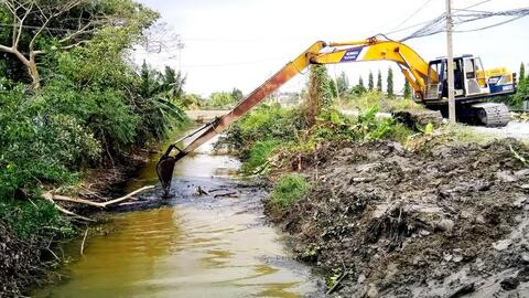Cần Đước đầu tư 14 tỉ đồng xây dựng hệ thống thủy lợi phục vụ sản xuất