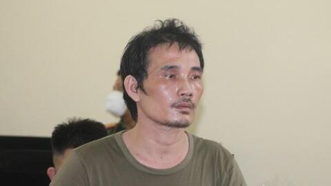 Gã nghiện đánh em, đuổi mẹ, gây thương tích cho công an xã