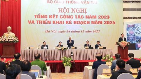 Đẩy mạnh nghiên cứu, ứng dụng công nghệ trong phát triển giao thông