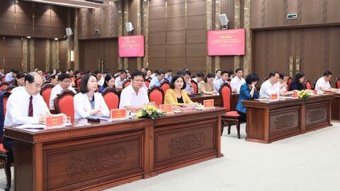 Hà Nội bàn giao 30 trung tâm y tế về quận, huyện, thị xã
