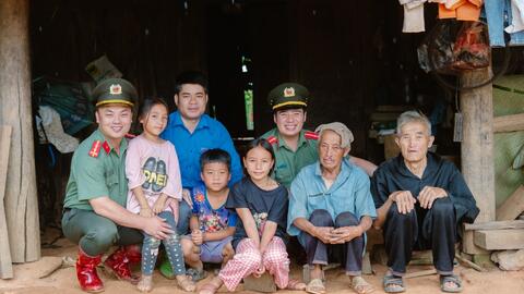 "Nhà hạnh phúc" cho trẻ em nghèo vùng cao, biên giới
