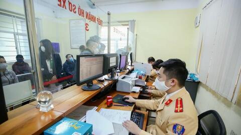 Người dân được nộp hồ sơ tại xã
