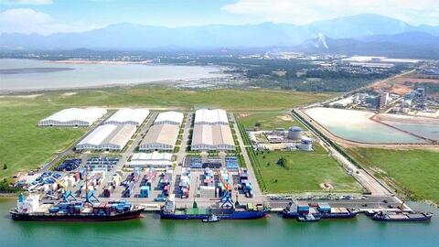 Hướng đi chiến lược cho phát triển vùng kinh tế trọng điểm miền Trung