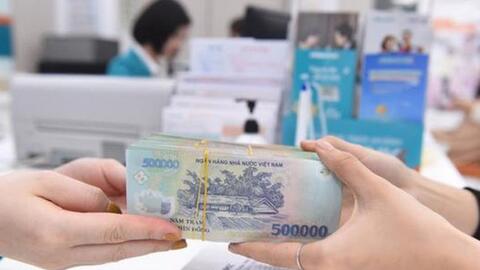 Giảm một nửa mức thu hơn 40 khoản phí, lệ phí cho người dân, doanh nghiệp