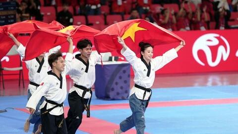 Một ngày bùng nổ!