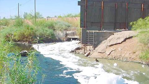 Báo động ô nhiễm nguồn nước từ đô thị hóa, công nghiệp hóa