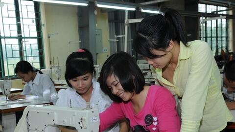 Việt Nam đang trong giai đoạn cơ cấu dân số vàng: Tận dụng để vượt bẫy thu nhập trung bình