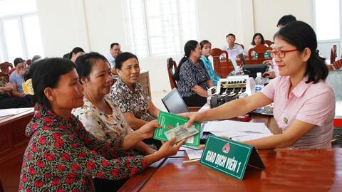 Tín dụng chính sách giúp giảm nghèo và xây dựng nông thôn mới