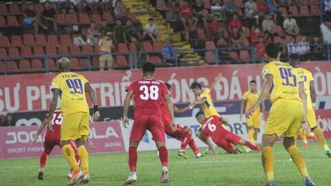 Sài Gòn FC xa dần chức vô địch; M.U vắng Cavani và Maguire trong chuyến làm khách PSG