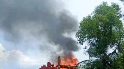 Quảng Nam: Tàu cá của ngư dân bốc cháy dữ dội khi đang chờ sửa chữa