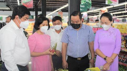 Hỗ trợ hợp tác xã, nông dân tiêu thụ nông sản vụ tết