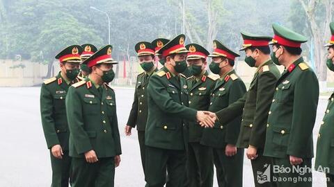 Đại tướng Phan Văn Giang - Bộ trưởng Bộ Quốc phòng thăm, chúc Tết Quân khu 4