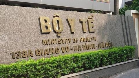 Thủ tướng quyết định kỷ luật Thứ trưởng, nguyên Thứ trưởng Bộ Y tế