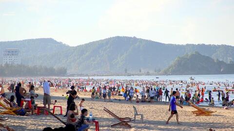 Phố biển Cửa Lò sẵn sàng cho mùa du lịch mới