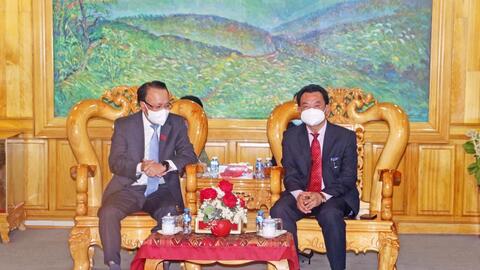 Đoàn công tác tỉnh Nghệ An thăm, chúc Tết cổ truyền Bunpimay tỉnh Hủa Phăn (CHDCND Lào)