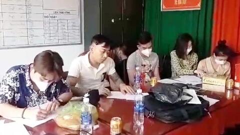 Đột kích khách sạn giữa đêm phát hiện 8 đối tượng tàng trữ, sử dụng ma túy