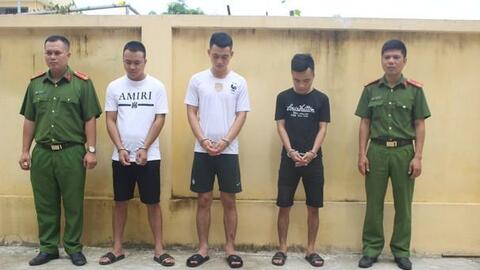 Bắt nhóm đối tượng chuyên cung cấp ma túy cho các đối tượng 'bay lắc'