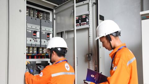 Chủ động các biện pháp tiết kiệm điện ngày hè