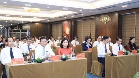 31 cán bộ Lào tham gia lớp bồi dưỡng của Thành uỷ Hà Nội