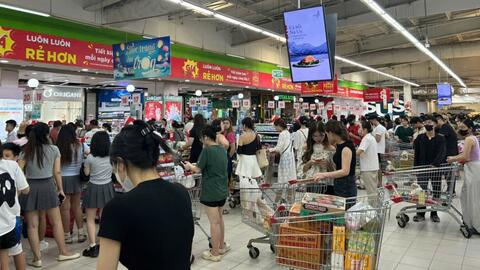 Nguy cơ ngộ độc vì tích trữ quá nhiều đồ ăn trong tủ lạnh