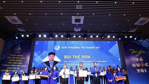 85 thủ lĩnh thanh niên được trao Giải thưởng 15 tháng 10