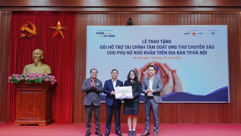 200 phụ nữ nhận hỗ trợ tầm soát ung thư từ NAPAS, Mastercard và Payoo