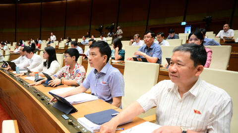 Thông qua Luật sửa đổi, bổ sung một số điều Luật Chất lượng sản phẩm, hàng hóa