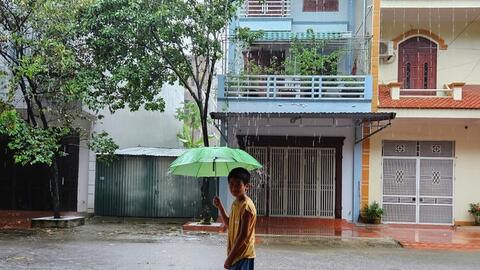 Bão số 3 gây mưa lớn tại Thanh Hóa, gió bắt đầu giật mạnh