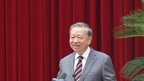 Tổng Bí thư Tô Lâm: Nhà khoa học, văn nghệ sỹ cần đồng hành cùng Đảng, nhân dân