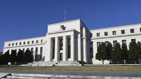 Fed hạ lãi suất, tài chính toàn cầu phản ứng ra sao?