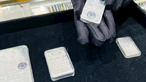 Giá bạc hôm nay 7/11/2025: Bạc đồng loạt tăng